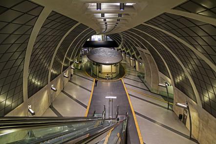 Hans-Peter Hornbostel - Subway Station - FT