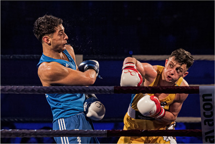 Hornbostel, Hans-Peter  - Fotogruppe Bredenbeck  - Boxing 4MR Take2 - Sonderthema - Annahme