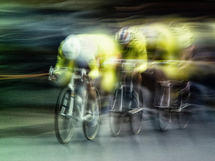 Ludwig, Dirk  - BSW Fotogruppe Hannover  - Fahrradrennen - Sonderthema - MEDAILLE