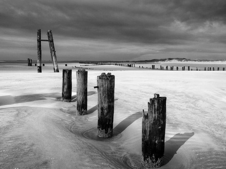 Kretschmann, Rudolf  - Camera Club Bremen  - Alter Hafen Wangerooge - SW - AK3 - Annahme