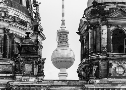 Dittmer, Hans Joachim  - Fotoclub Kiel  - Geschichte  - Annahme - Gegensätze